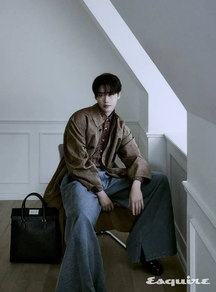 Lee Jong Suk @ Esquire Korea March 2023