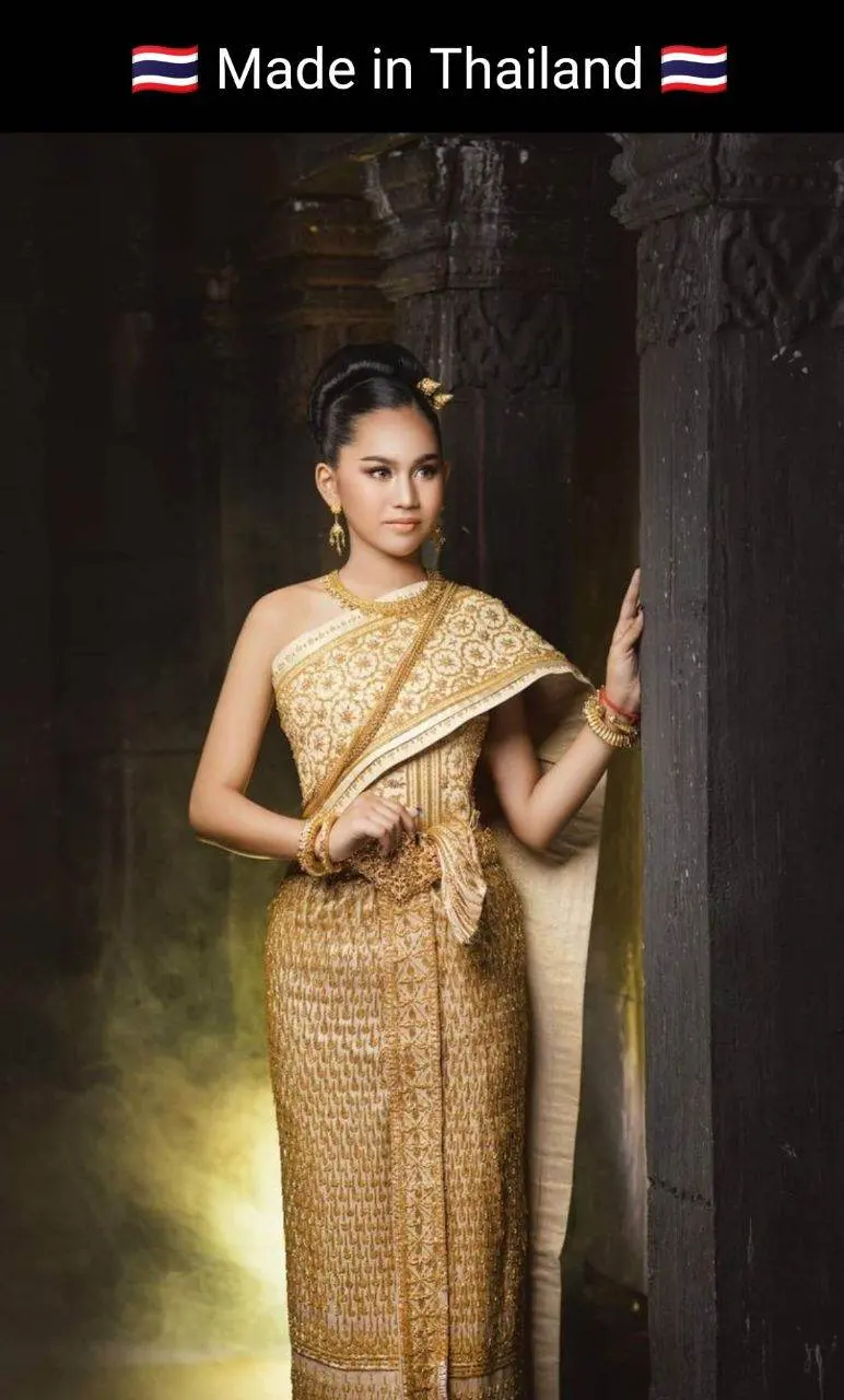Cambodia wedding costume : ชุดไทยโดยนางแบบกัมพูชา: Khmer wedding dress. Cambodia history