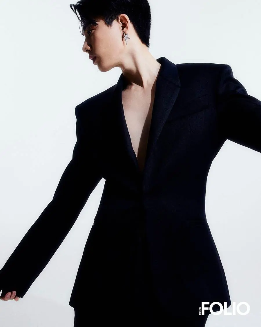 ออฟ-จุมพล @ Men's Folio Malaysia May 2023