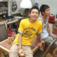 ใครรุ้จักคนนี้มั้งคับ เขาคือใคร