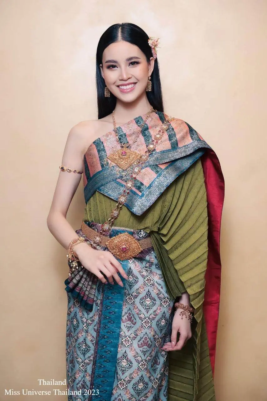 🇹🇭 THAILAND | MISS UNIVERSE THAILAND 2023 Contestants in Thai National Costume (1)