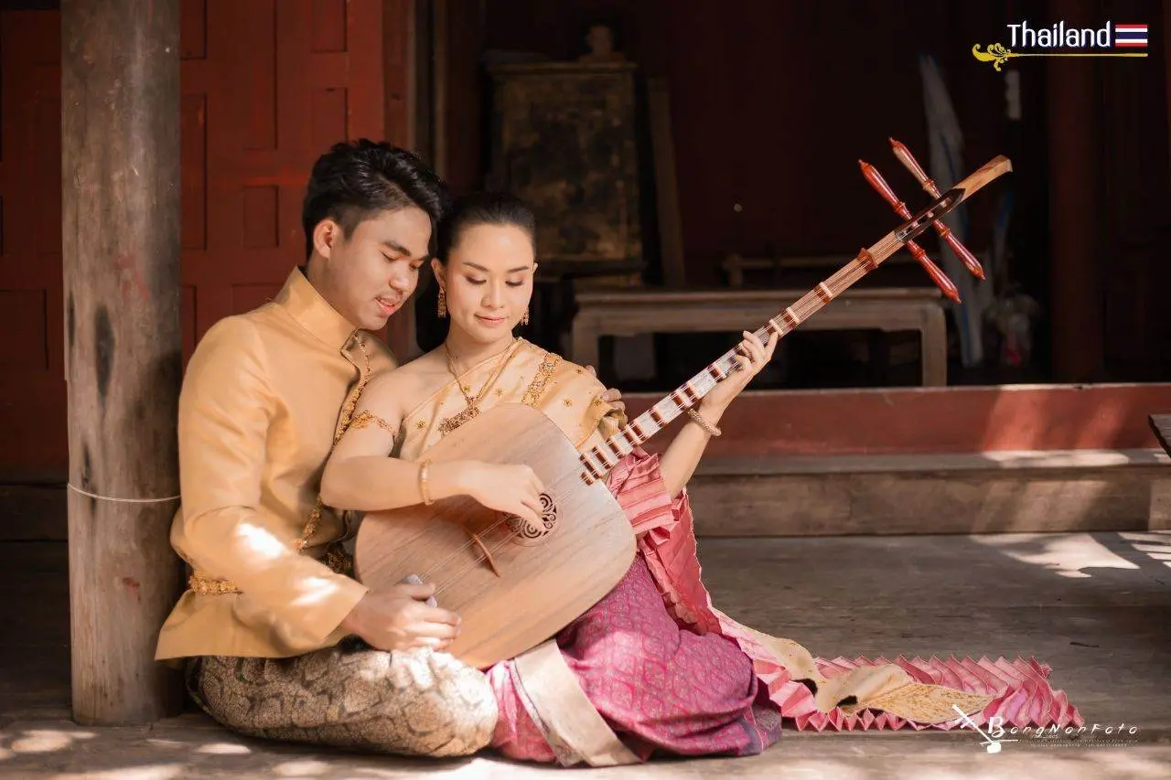 🇹🇭 THAILAND | "krachappi-กระจับปี่" Thai Musical Instrument 🔸