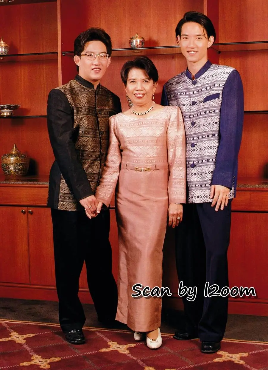 (วันวาน) นิตยสาร หญิงไทย ปีที่ 24 ฉบับที่ 573 สิงหาคม 2542