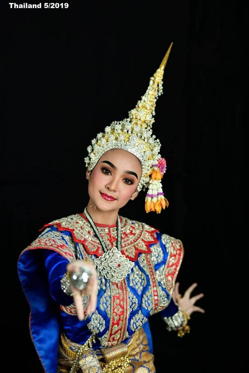 MEKHALA Thai Dancer 🇹🇭