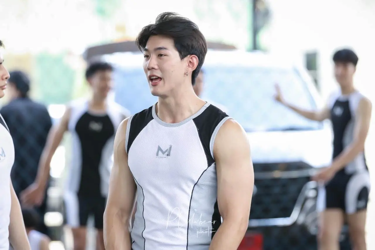 หนุ่มๆเตะบอล Mister International Thailand 2023