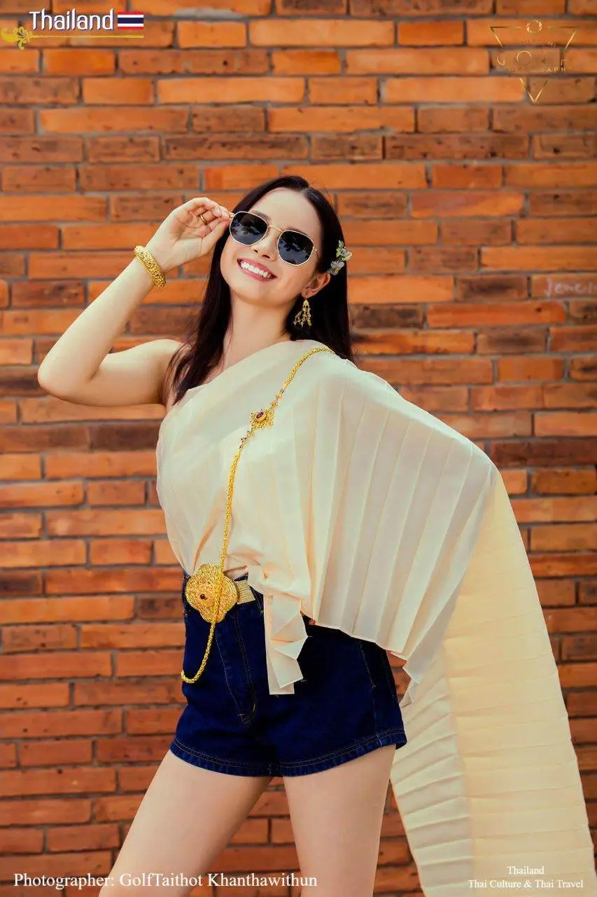 Thai Sabai Modern Dress | THAILAND 🇹🇭