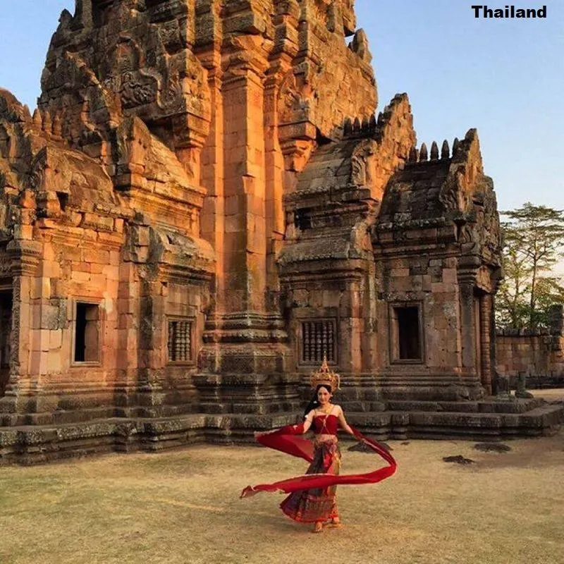 Taew Natapohn in Thai Apsara Costume 🇹🇭