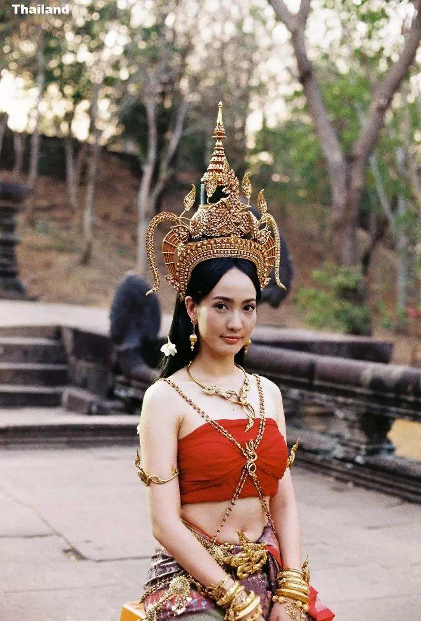 Taew Natapohn in Thai Apsara Costume 🇹🇭