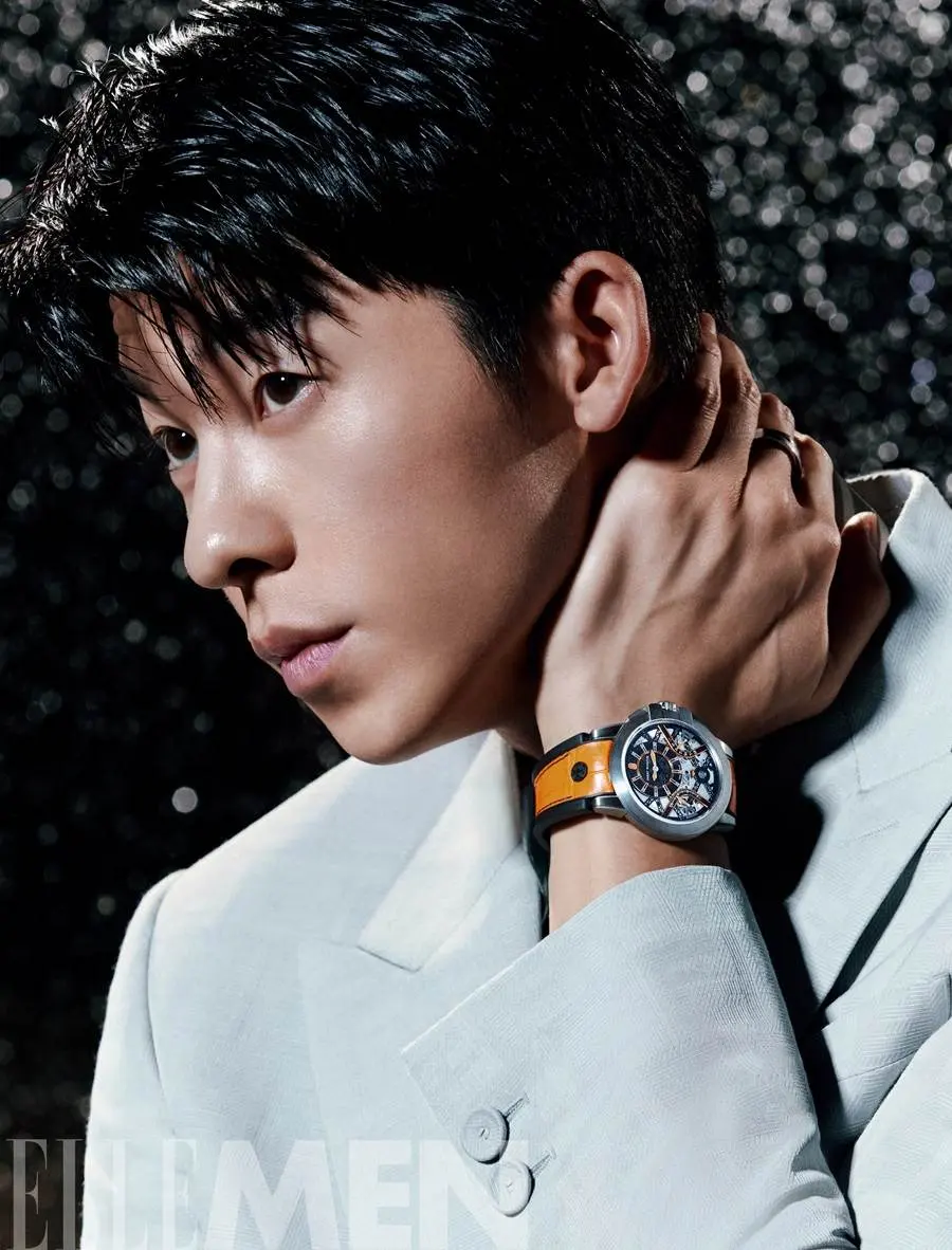 Greg Hsu @ ELLEMEN China September 2023