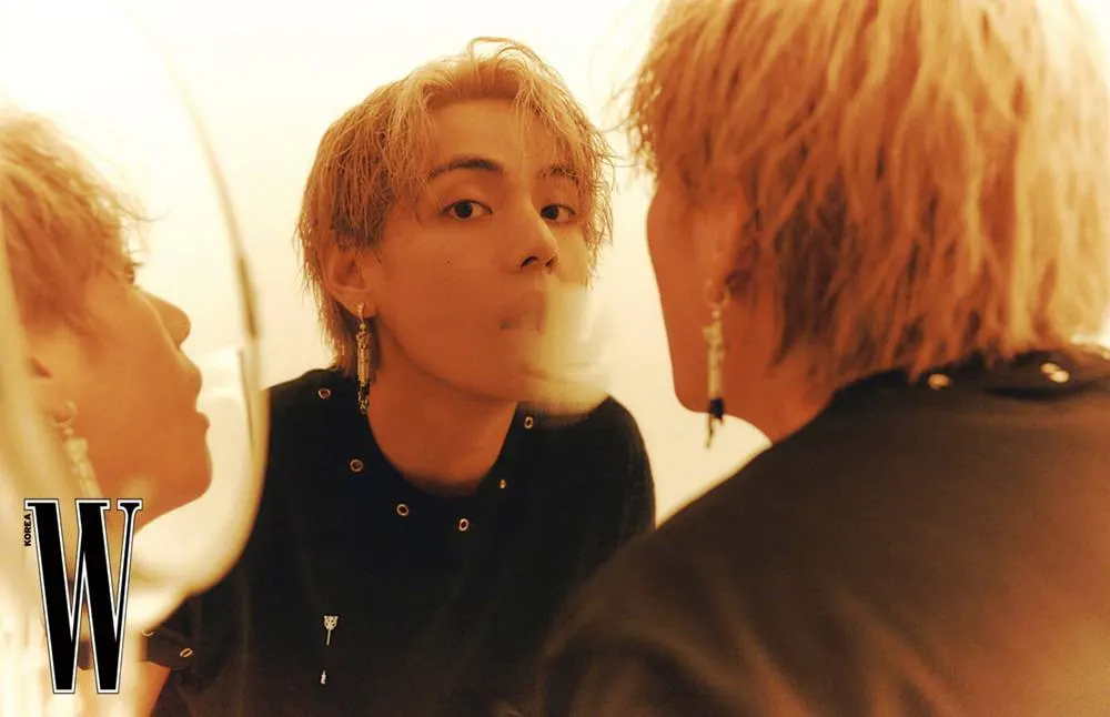 (BTS) V @ W Korea September 2023