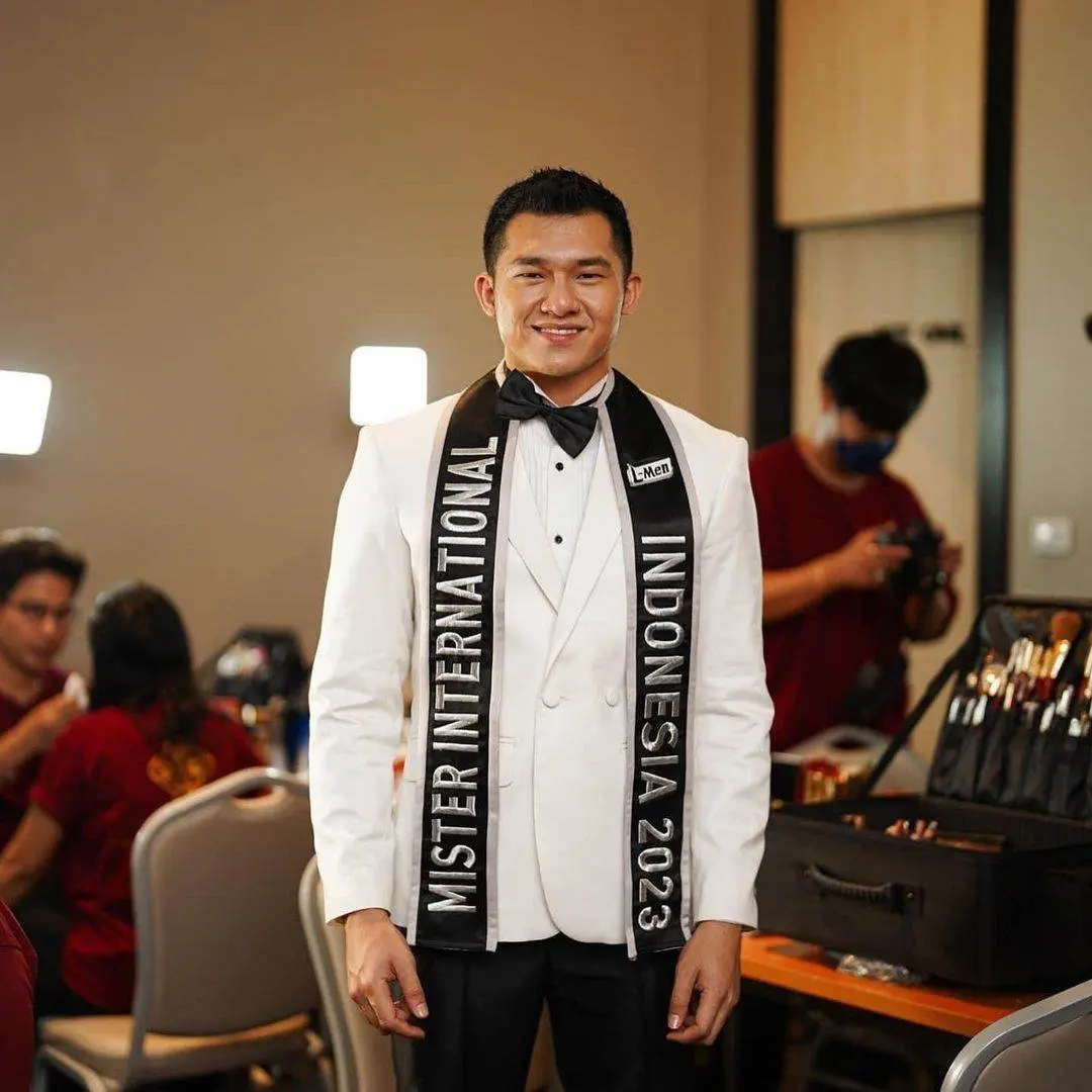 Jeremy Gregory Samatara Mister International Indonesia