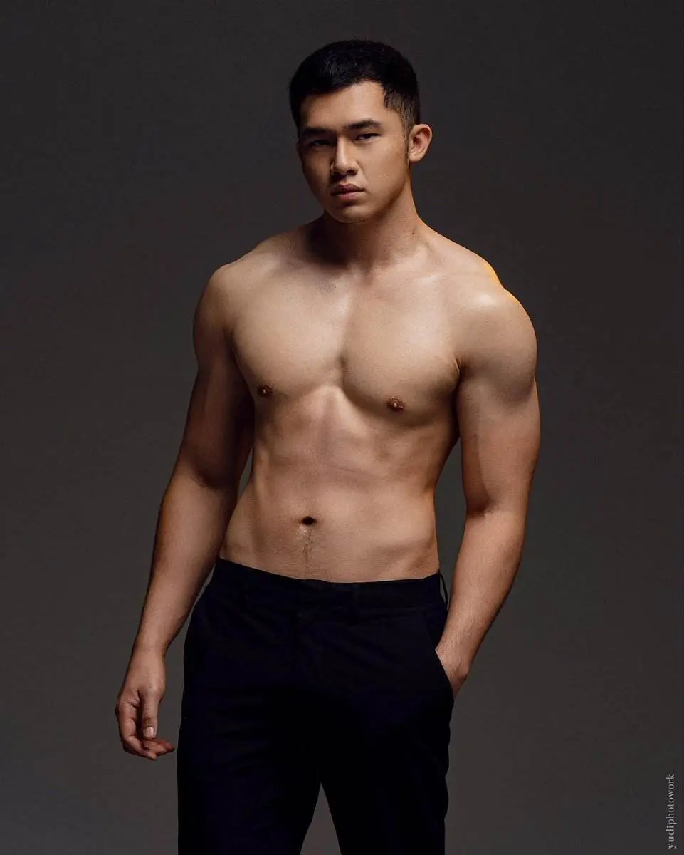 Jeremy Gregory Samatara Mister International Indonesia