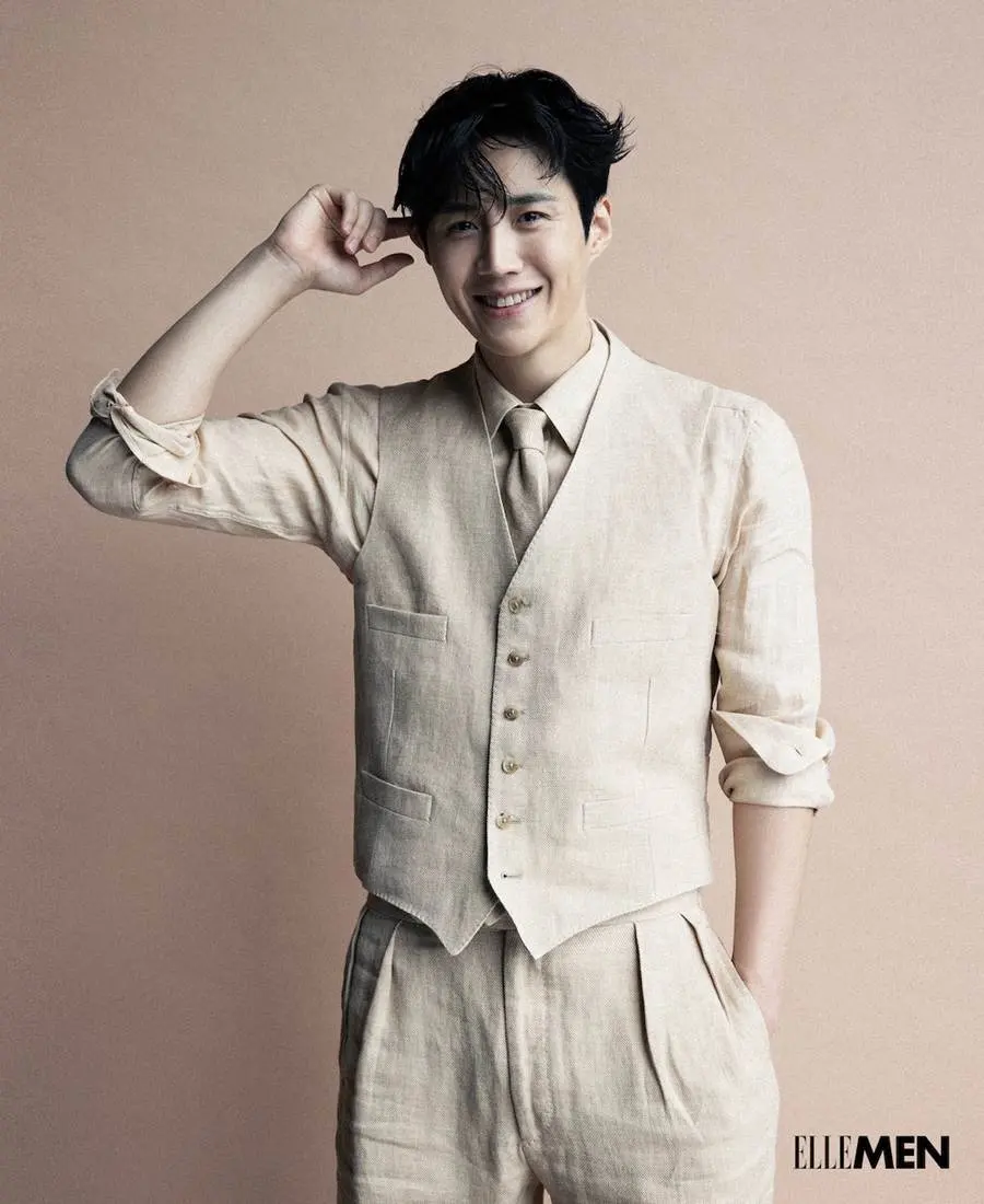 Kim Seon Ho @ ELLE MEN Singapore September 2023