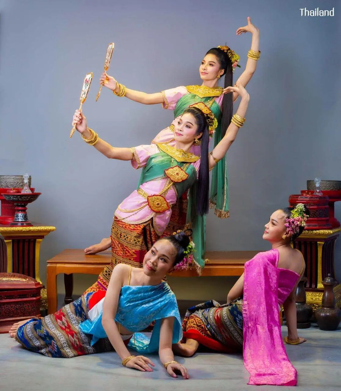 Thai Dance: Phuean Phaeng Taeng Tua 🇹🇭