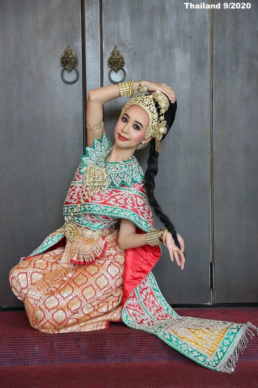PHRA MAE THORANI Thai Dancer 🇹🇭