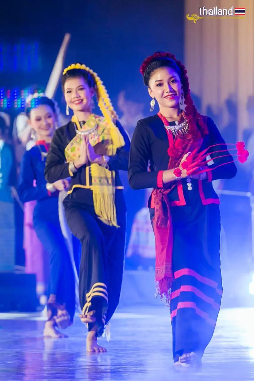 🇹🇭 THAILAND | Phu Tai Sam Phao Dance: ISAN FOLK PERFORMANCE