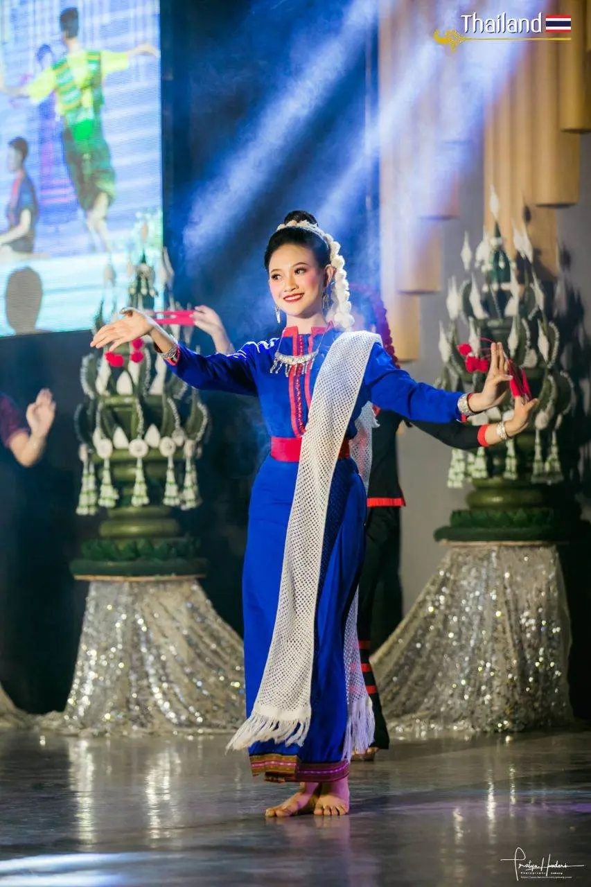 🇹🇭 THAILAND | Phu Tai Sam Phao Dance: ISAN FOLK PERFORMANCE
