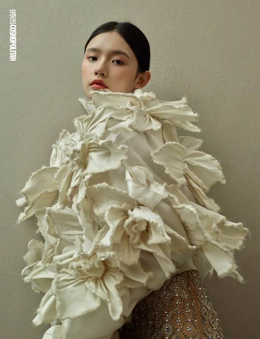 LinYun @ Cosmopolitan China November 2023