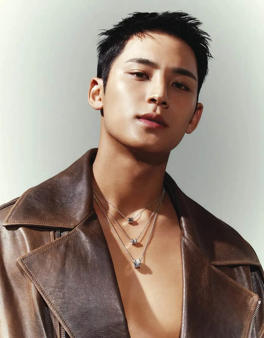 Mingyu @ Cosmopolitan Korea December 2023