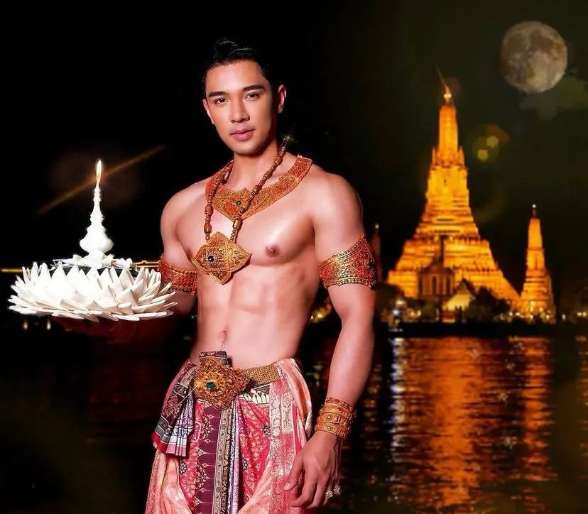 ถอดโชว์เรือนร่าง 2846