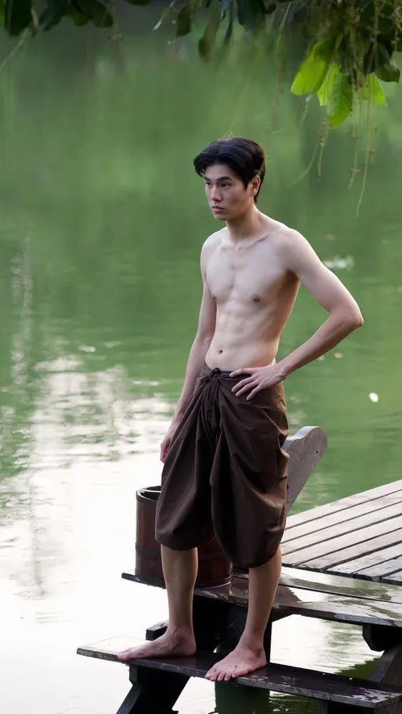 ถอดโชว์เรือนร่าง 2871