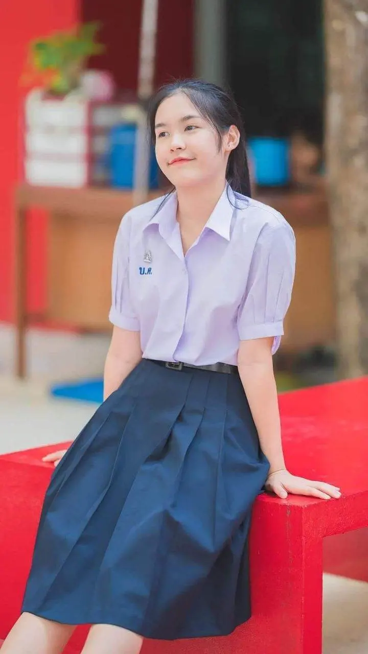 Thai student school uniform | THAILAND 🇹🇭