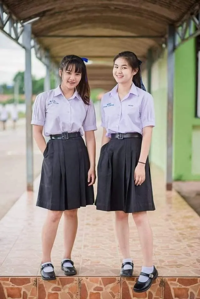 Thai student school uniform | THAILAND 🇹🇭