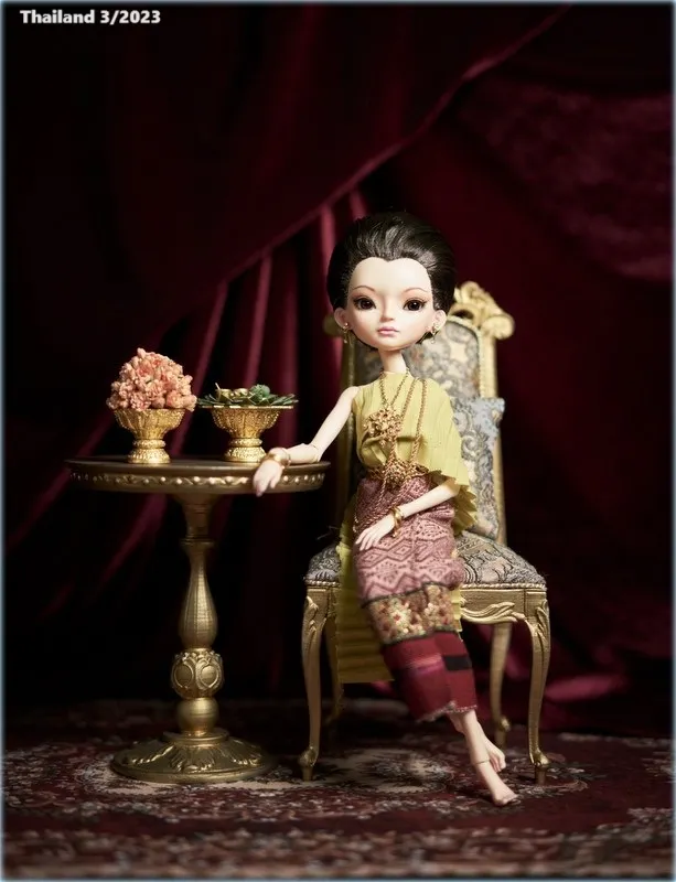Doll in Thai Costume 🇹🇭