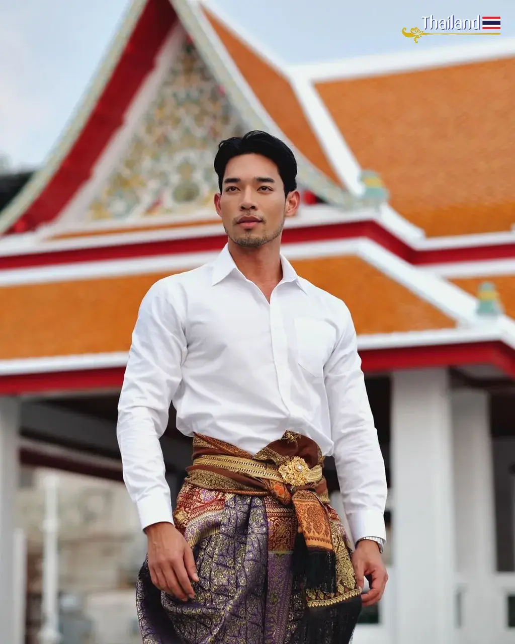 THAILAND 🇹🇭 | Thai Fashion with "Chong Kraben Pants"