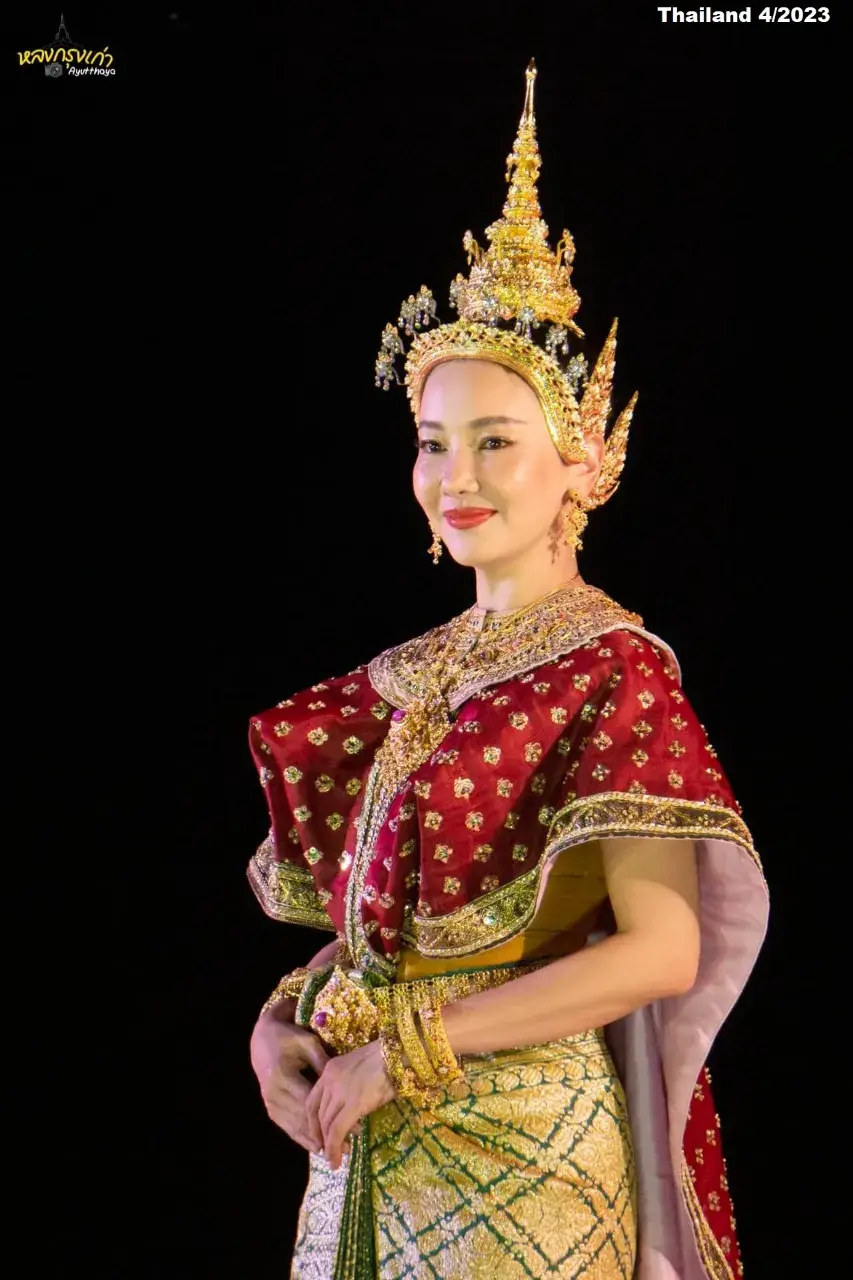 Nune Woranuch in Sita Thai Khon Dance Costume 🇹🇭