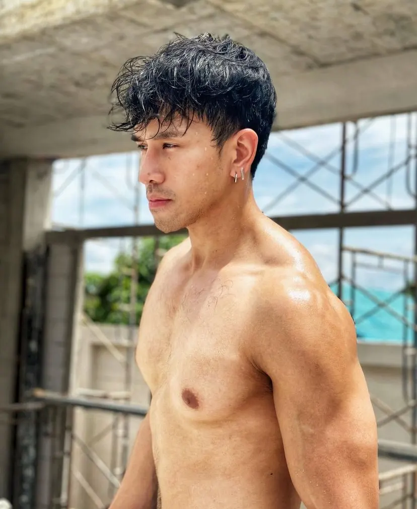 ท็อป สิทธิโชค Mister International Thailand