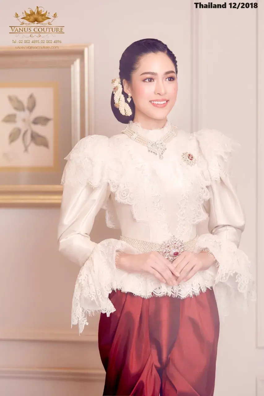 Thai Costume of King Rama V Period 🇹🇭