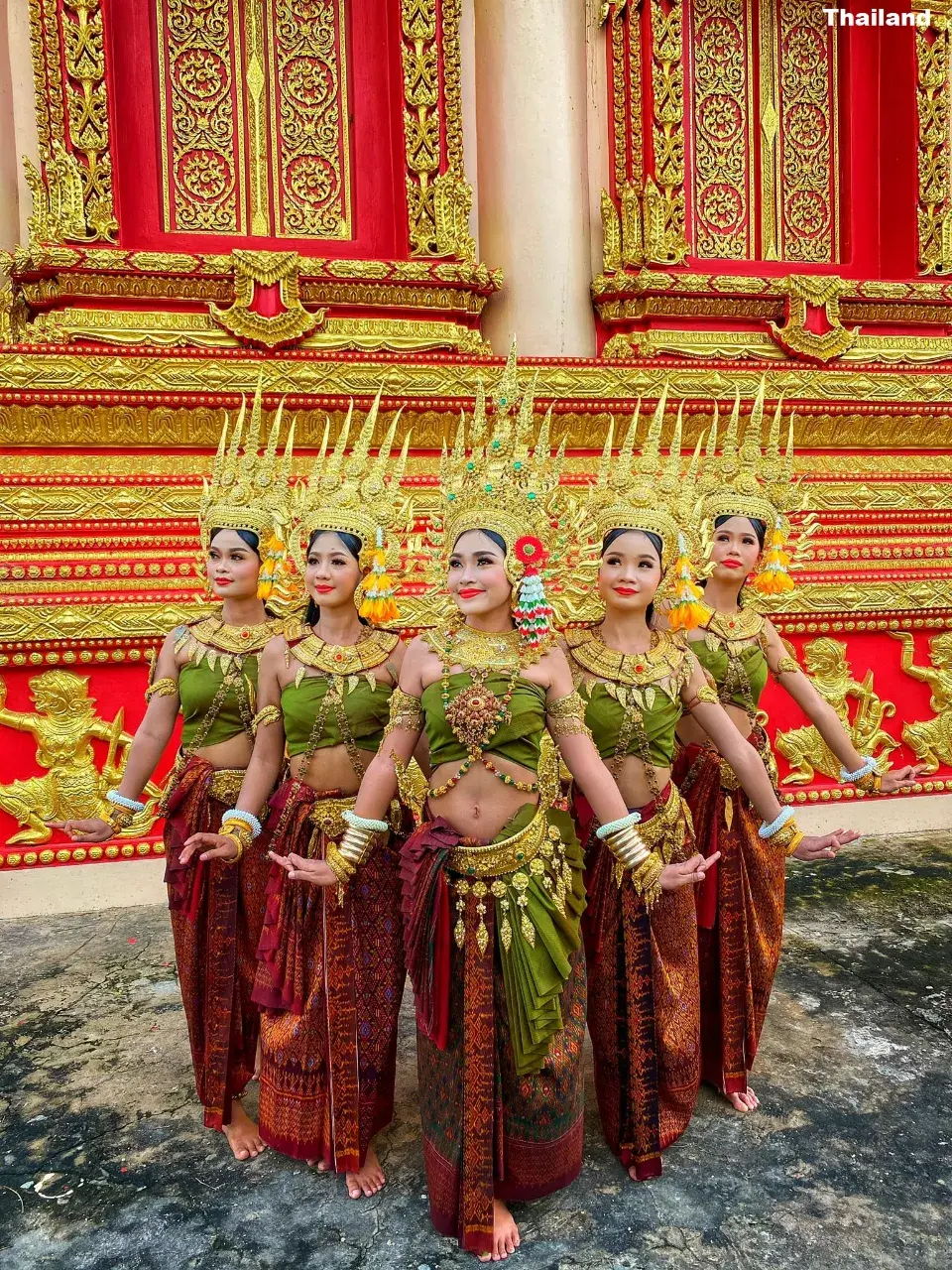 Thai Apsara Dancers 🇹🇭