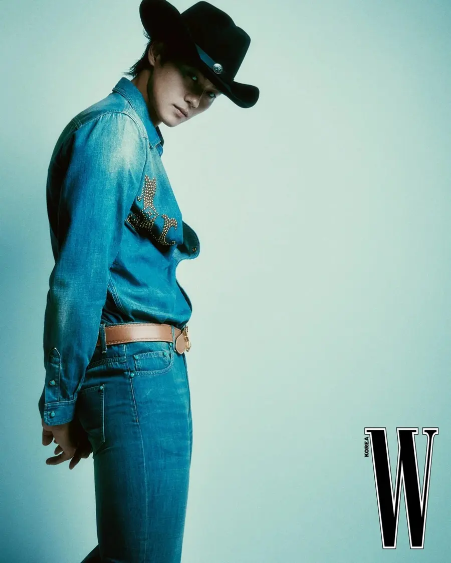 Oh Sang uk @ W Korea September 2024