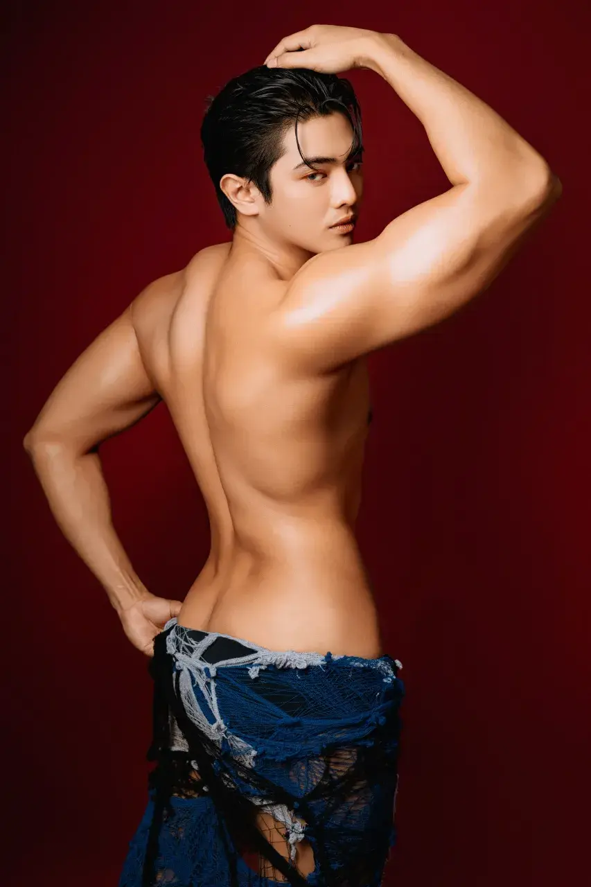 HottestPinoyGuysOverload สิงคโปร์