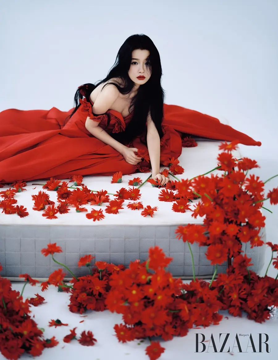 Sun Yi @ Harper's BAZAAR Vietnam August 2024