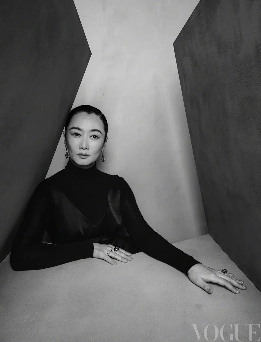 Joan Chen ,Carina Lau ,Vivian Wu ,Yan Bingyan & ZhaoTao @ VOGUE China October 2024