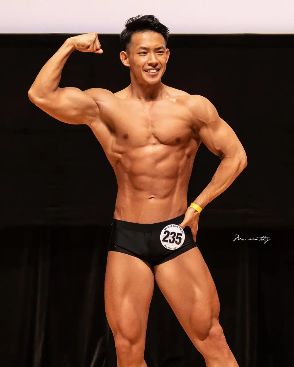 Physique athlete ： Achiro