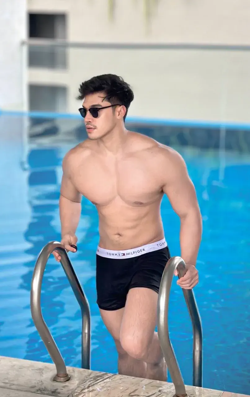 หล่อเอ็กซ์ นครโฮจิมินห์ IG jcvillar_real