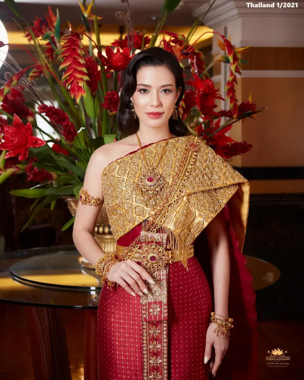 Susi Susira in Thai Chakraphat Costume 🇹🇭