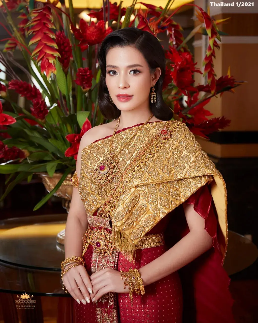 Susi Susira in Thai Chakraphat Costume 🇹🇭