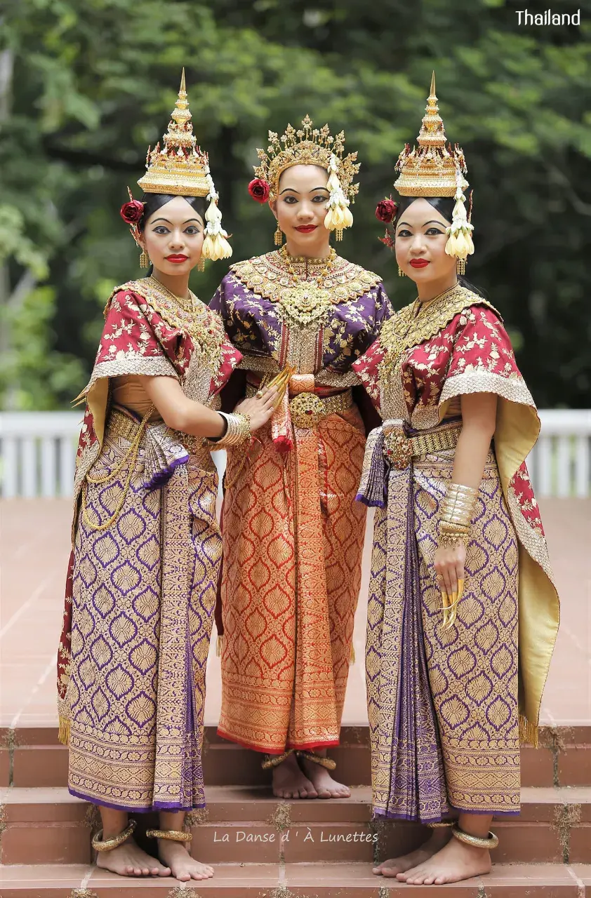 Thai Royal Dancers 🇹🇭