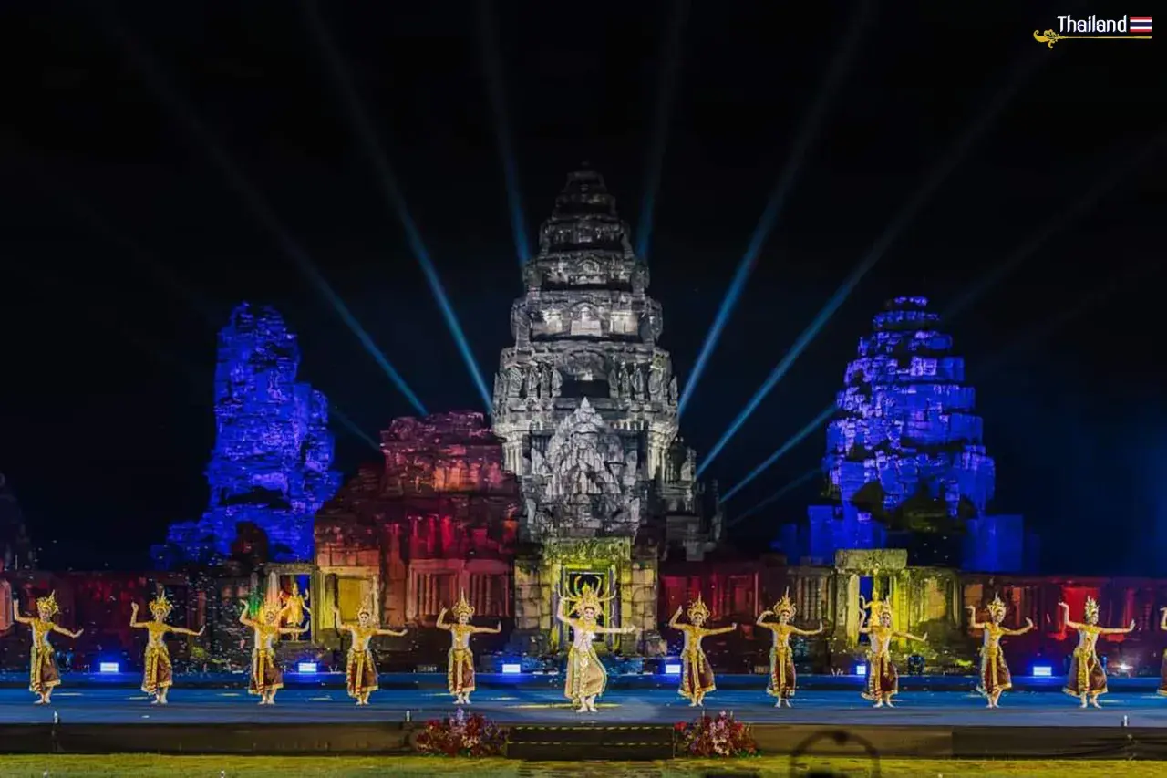 THAILAND 🇹🇭 | Phimai Festival lights up historical park