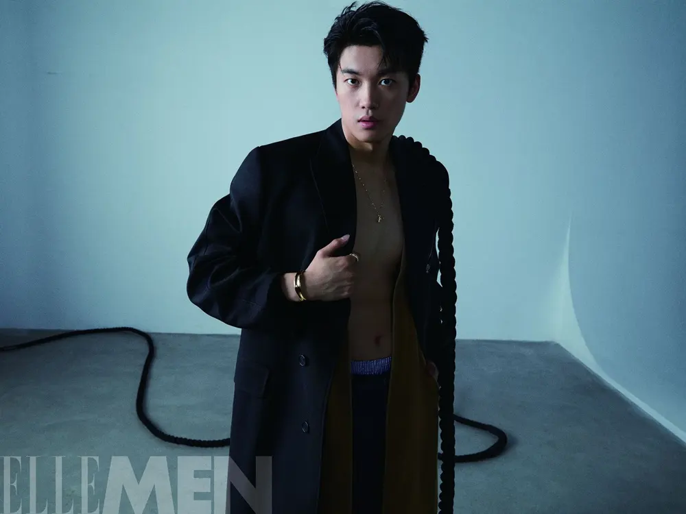 Wang Shun @ ELLEMEN China December 2024