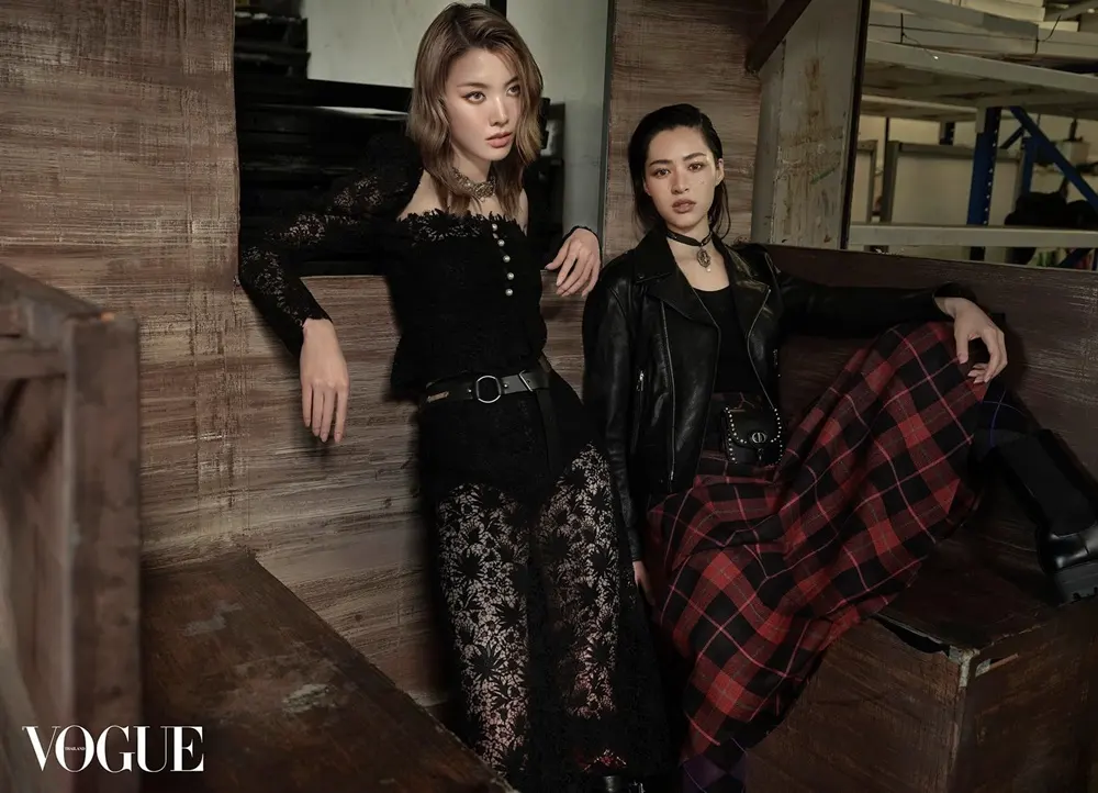 หลิงหลิง-ศิริลักษณ์ คอง & ออม กรณ์นภัส @ VOGUE Thailand November 2024