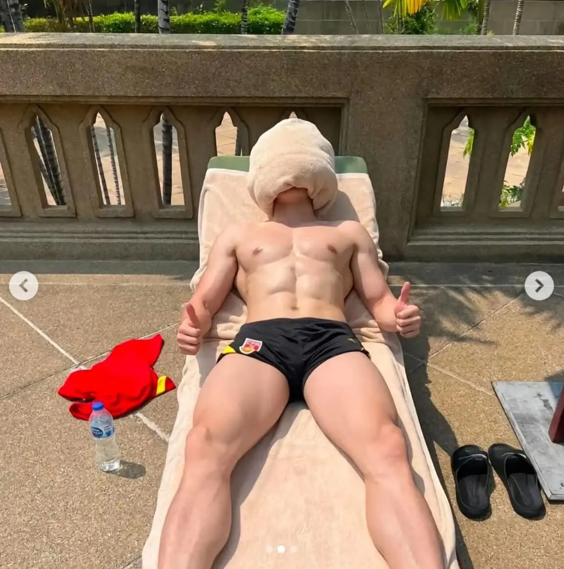 ผู้ชายให้ท่า [13]