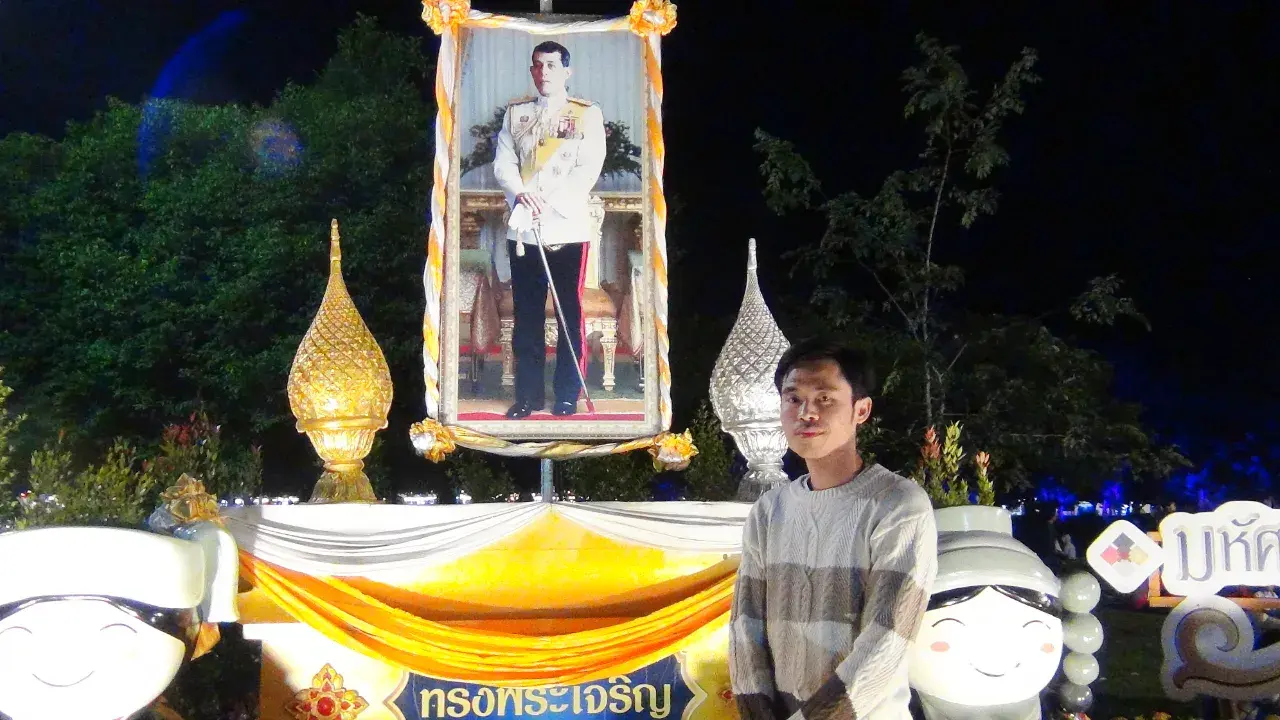 เก้า กุมภา   -------   งานสวนชา