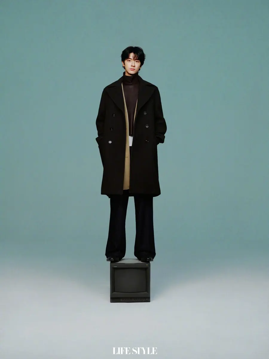 Lin Yi @ LE FIGARO LIFE STYLE China December 2024