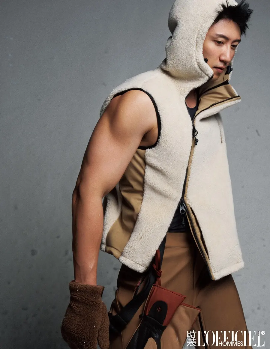 Johnny Huang @ L’OFFICIEL HOMMES China December 2024