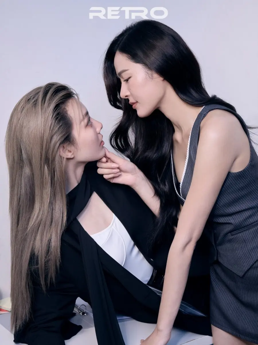 หลิงหลิง-ศิริลักษณ์ คอง & ออม กรณ์นภัส @ RETRO China December 2024